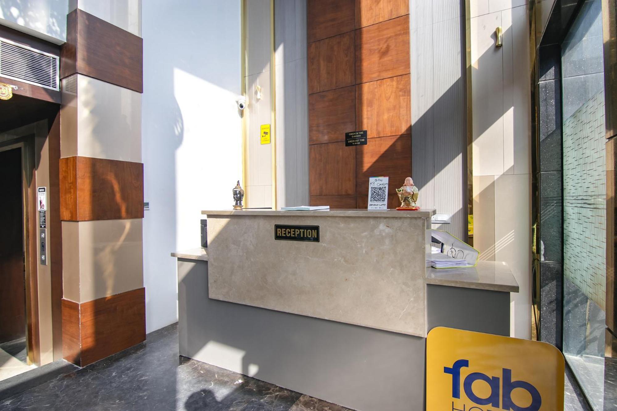 Fabhotel Prime K9 Crown Ludhiana Exterior foto